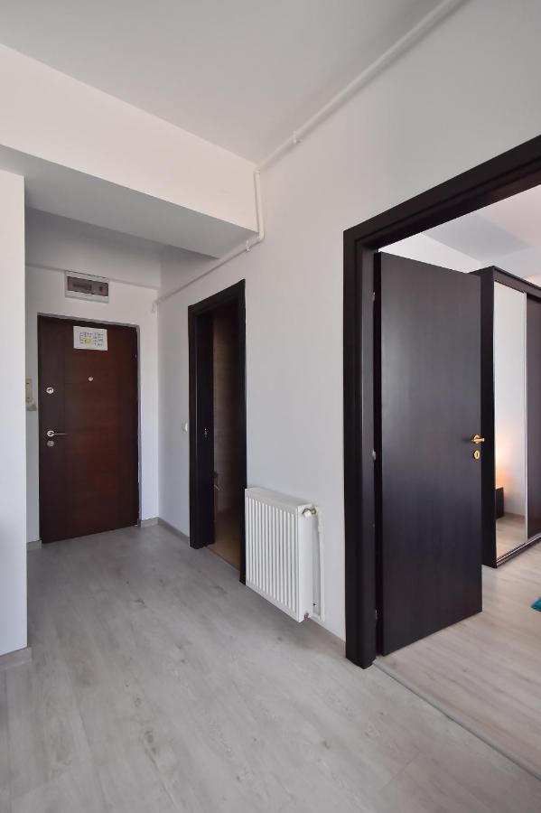 Apartment Summerland 마마이아 외부 사진