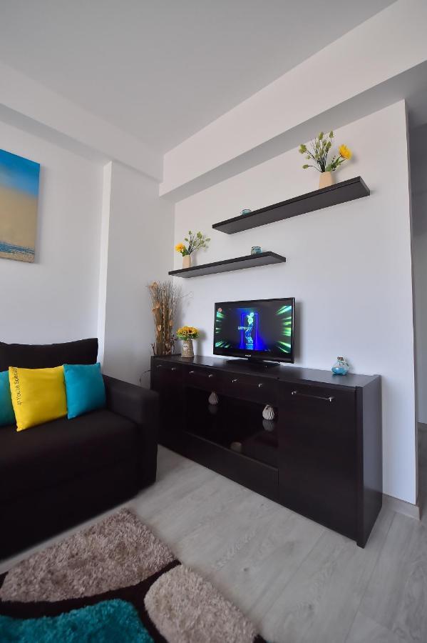 Apartment Summerland 마마이아 외부 사진